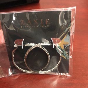 Zaxie hoop earrings